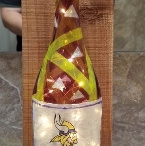 Wood Mounted Lighted Vikings bottle